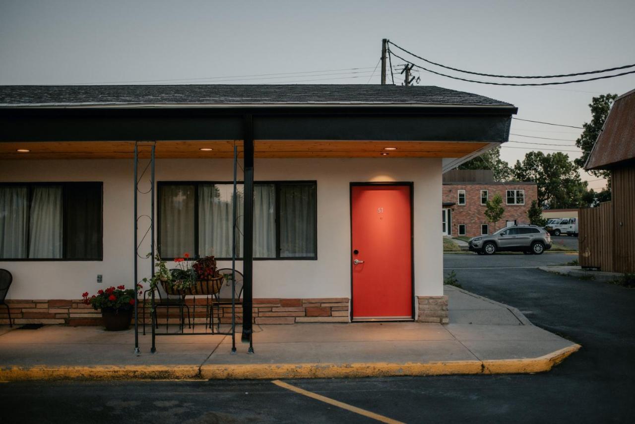 Sapphire Motel Midtown Bozeman Ngoại thất bức ảnh